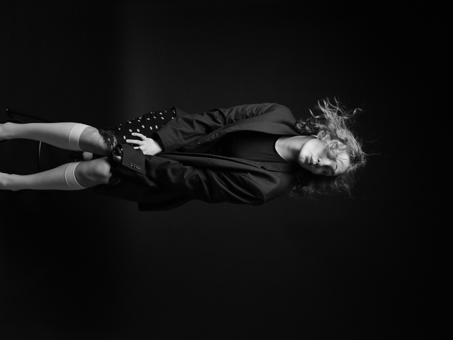 Těhotenský portrét ve studiu Magic Mirror